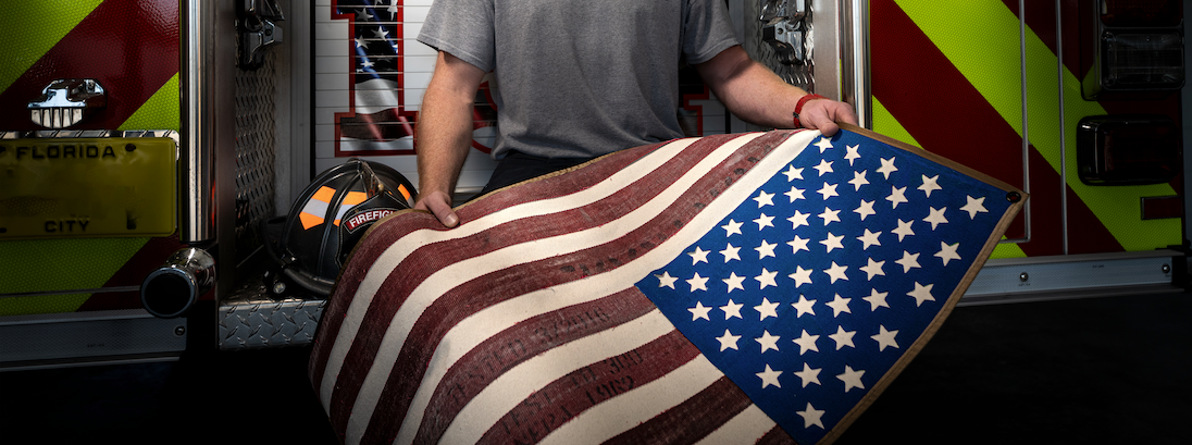 AMERICAN FLAGS - Recycled Firefighter