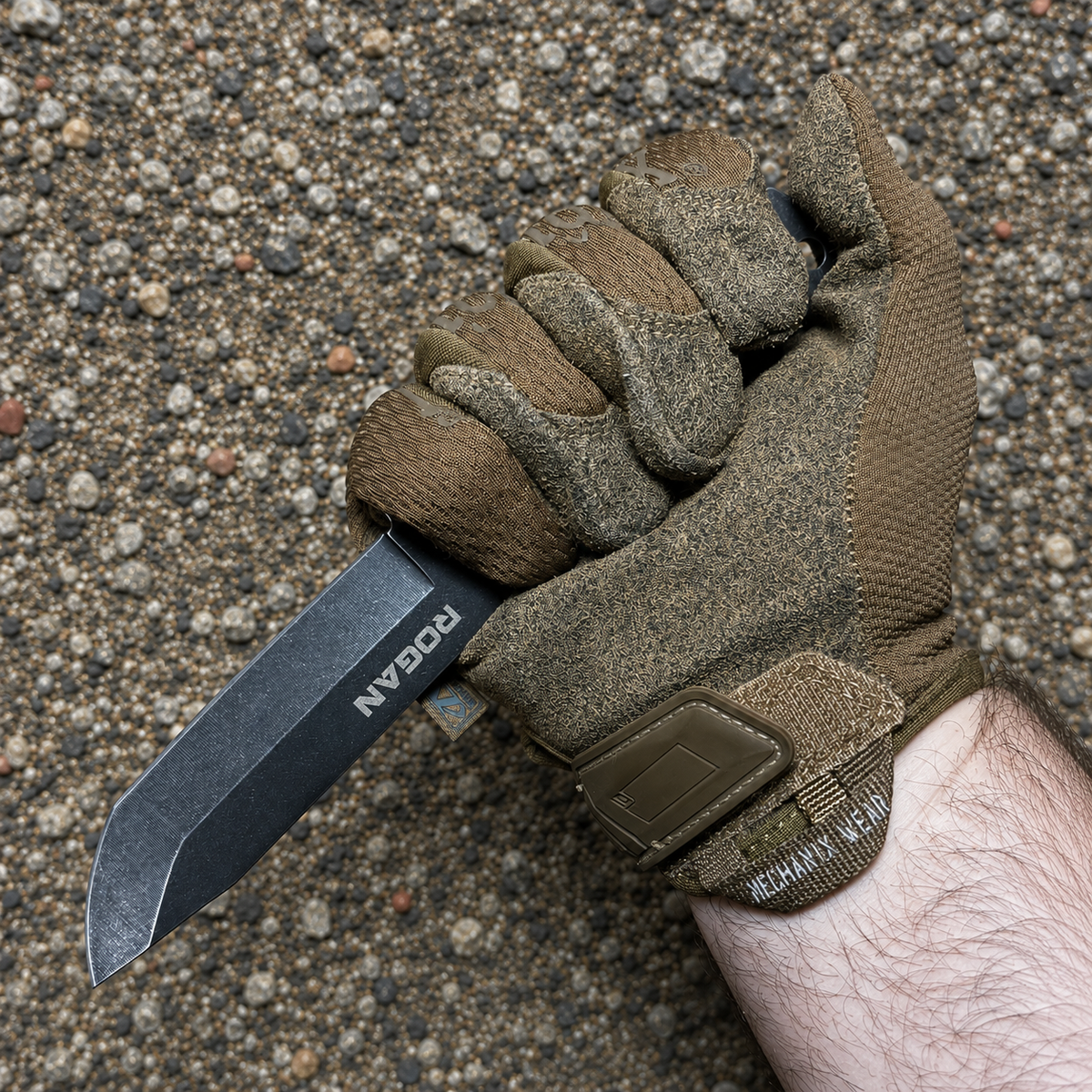 ROGAN Field Knife - RECON (Comes with sheath and belt clip.)