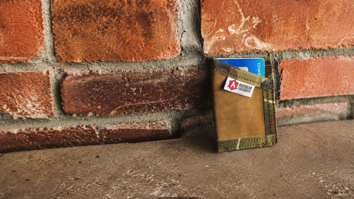 The Wallet Gift Guide: 9 USA-Made Wallets, Plus 2 Notebook Covers