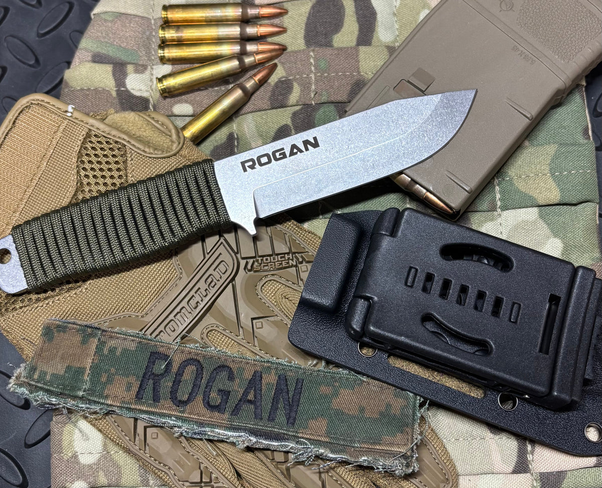 RFK-PRO Comes with sheath and belt clip.