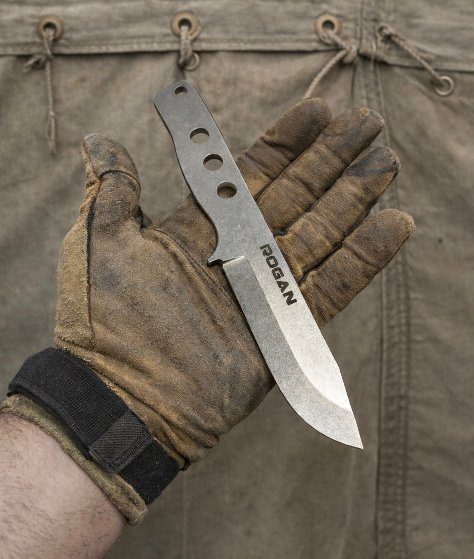 RFK-PRO Comes with sheath and belt clip.