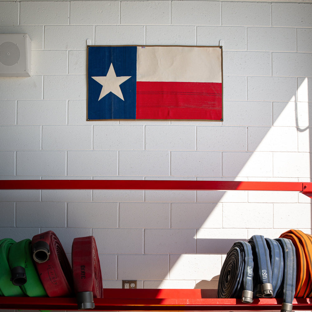 AMERICAN FLAG - FIRE HOSE - TEXAS STATE