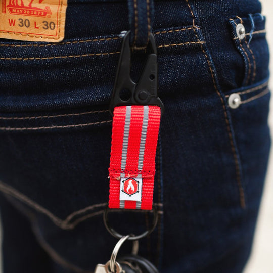 The Chauffeur - Durable keychain clip Recycledfirefighter in Salmon